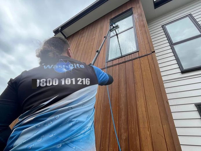 wash-rite-pressure-washing-softwash-1