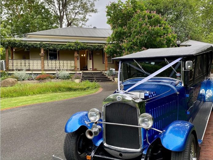 wedding-car-business-for-sale-3-unique-cars-with-current-licences-2