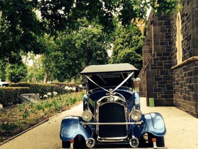 2-beautiful-1926-studebaker-hot-rod-wedding-cars-with-current-licences-8