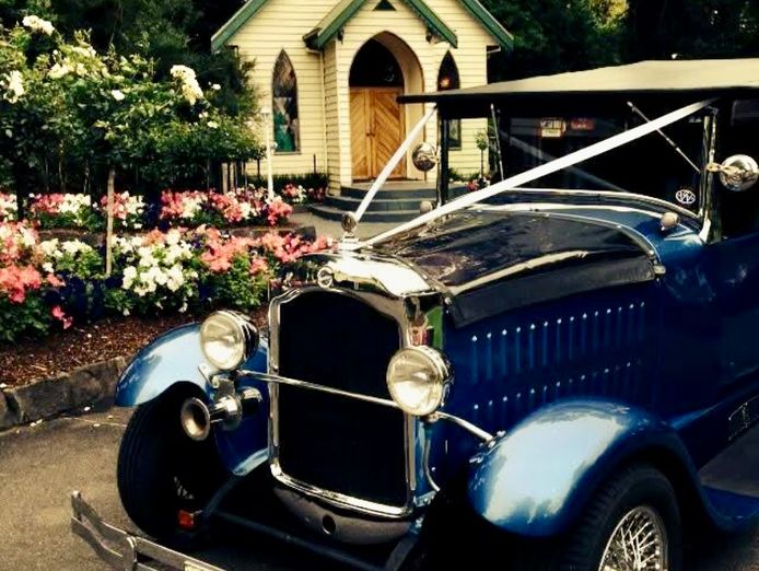 2-beautiful-1926-studebaker-hot-rod-wedding-cars-with-current-licences-9