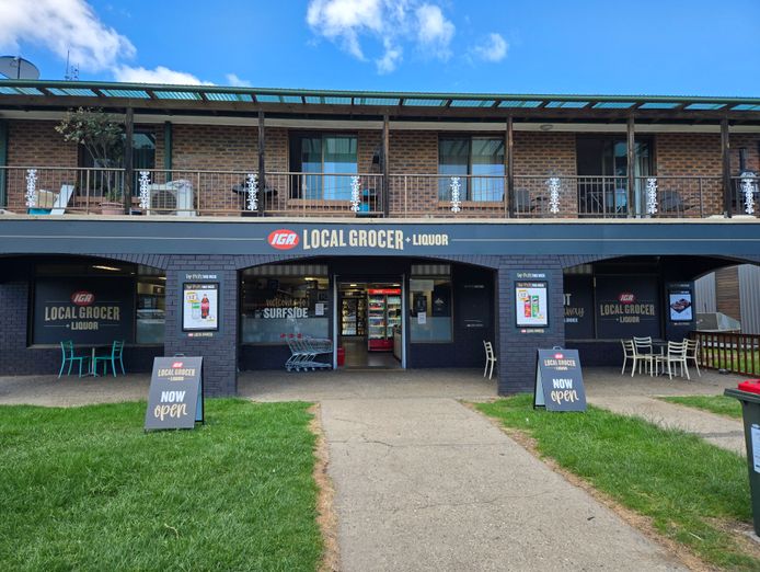 modern-iga-supermarket-plus-liquor-for-sale-0