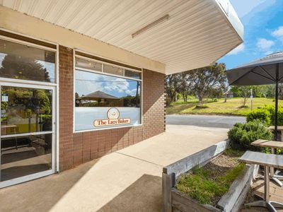traditional-bakery-for-sale-in-macedon-village-5