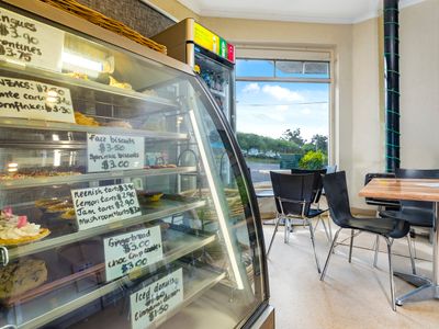 traditional-bakery-for-sale-in-macedon-village-4