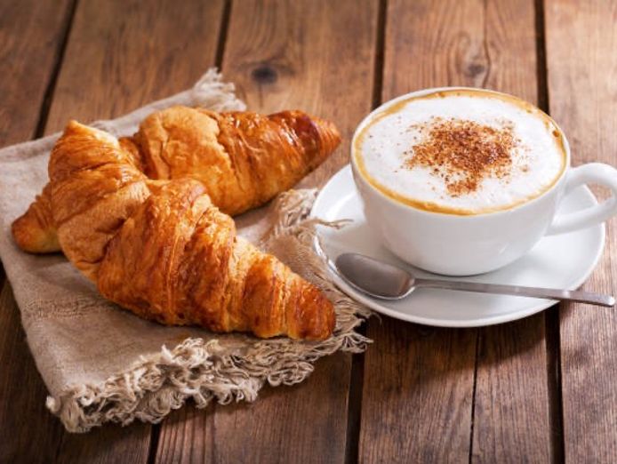 well-presented-patisserie-cafe-in-prime-sydney-cbd-location-0