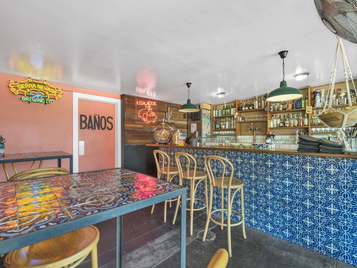 paradise-arcade-noosa-cotton-tree-available-together-or-separately-6