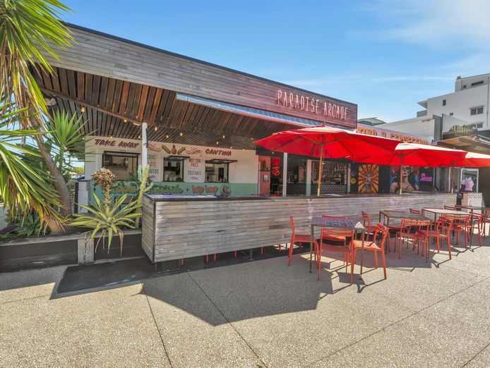 paradise-arcade-noosa-cotton-tree-available-together-or-separately-5