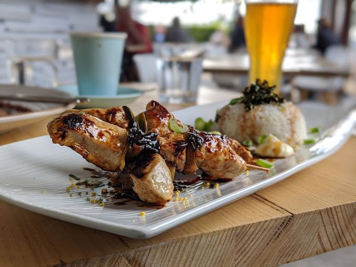 waterfront-restaurant-price-sharply-reduced-urgent-sale-3