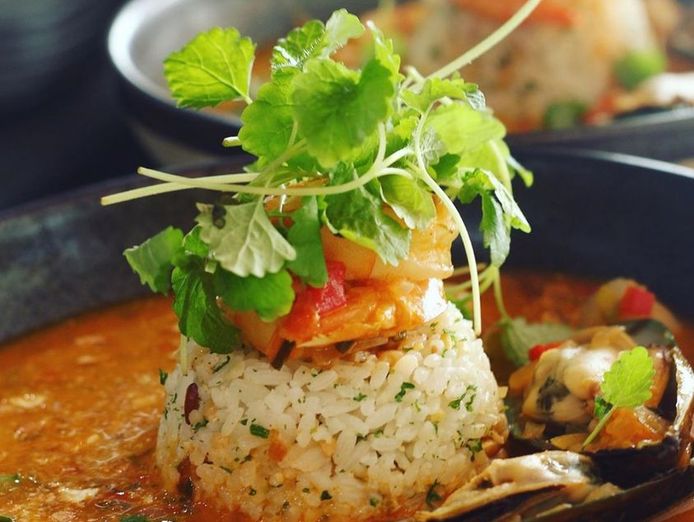 waterfront-restaurant-price-sharply-reduced-urgent-sale-2