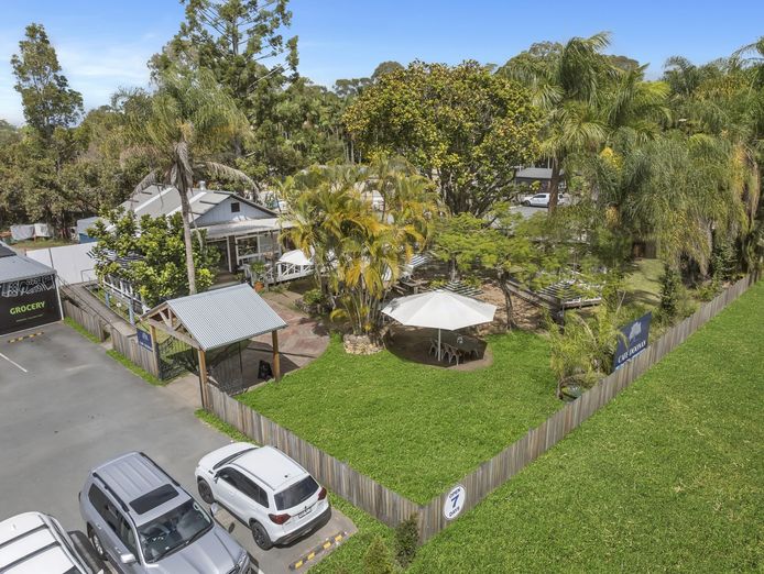 cafe-doonan-a-lifestyle-business-located-between-the-beach-and-hinterland-6