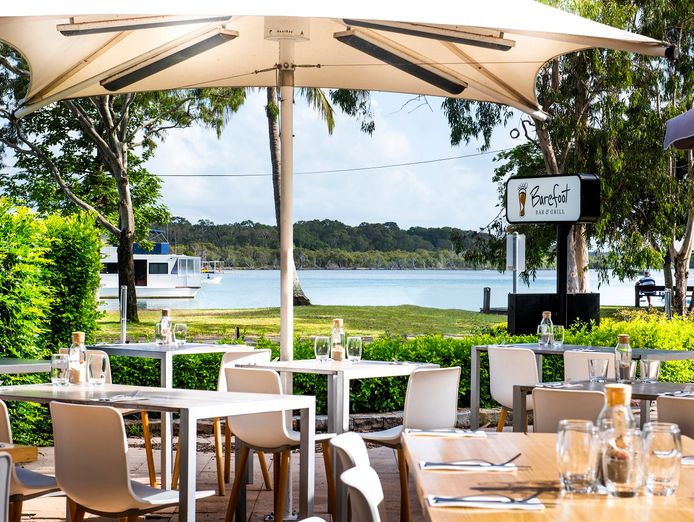 waterfront-restaurant-price-sharply-reduced-urgent-sale-0