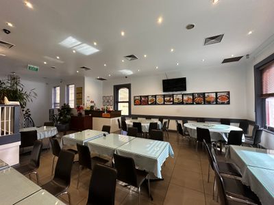 prime-chinatown-restaurant-fully-fitted-thriving-business-opportunity-1
