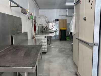 good-opportunity-butcher-shop-first-time-offered-to-the-public-4