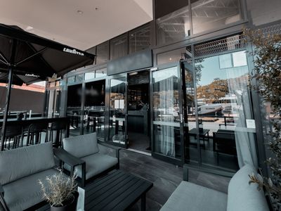 sophisticated-lifestyle-cafe-and-lounge-bar-for-sale-125-000-incl-stock-4
