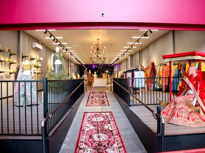 premium-retail-store-in-prime-dandenong-location-1