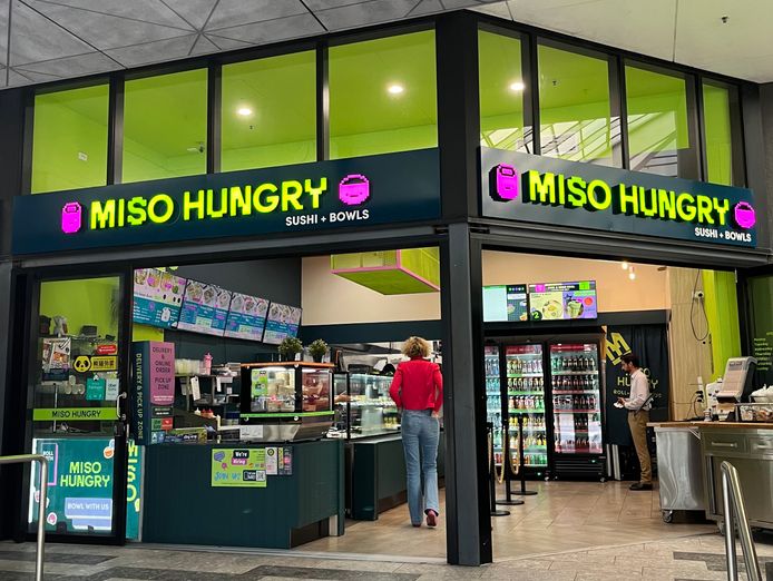 own-a-miso-hungry-sushi-bowls-10-years-multiple-locations-strong-brand-0