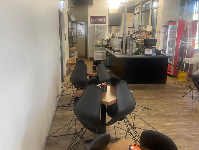 wagga-myer-cafe-4