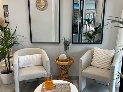 own-a-thriving-skin-beauty-clinic-6