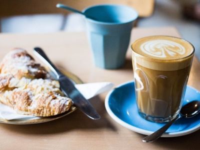 stunning-cafe-on-the-39-paris-end-39-of-collins-street-cbd-our-ref-v1929-2