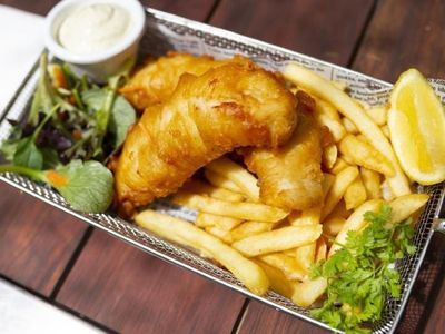 fish-and-chips-in-caroline-springs-taking-13-500-p-w-our-ref-v2051-1