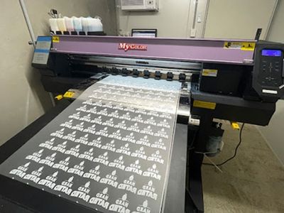 established-embroidery-amp-apparel-branding-40-yrs-of-service-our-ref-v2071-2