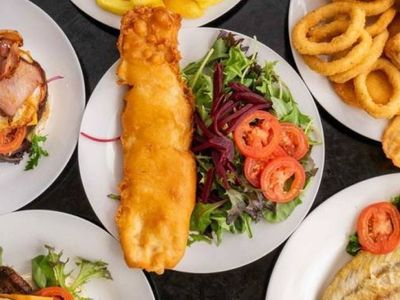 fish-and-chips-in-caroline-springs-taking-13-500-p-w-our-ref-v2051-3