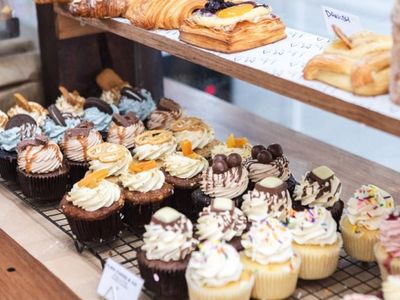 ilma-cakes-amp-co-premium-boutique-bakery-amp-caf-tkg-15k-p-w-our-ref-v2094-4