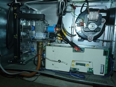 highly-regarded-heating-cooling-maintenance-bus-est-25-yrs-our-ref-v2112-6