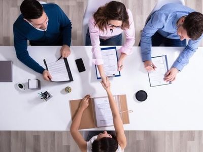 specialist-consultant-hire-recruitment-agency-rev-20-mil-p-a-our-ref-v2040-2