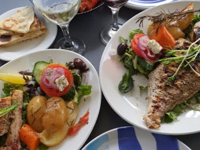 iconic-greek-restaurant-in-hobart-taking-approx-25-000-p-w-our-ref-t556-3