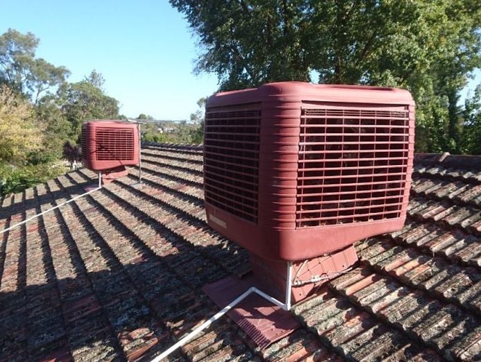 highly-regarded-heating-cooling-maintenance-bus-est-25-yrs-our-ref-v2112-9