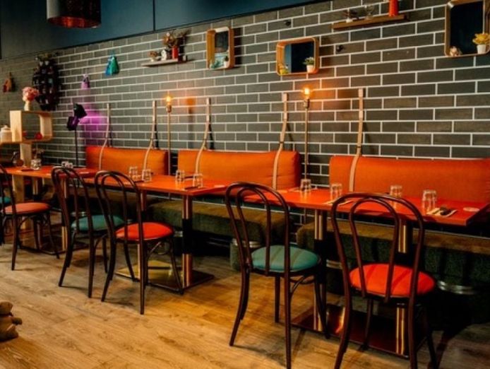 turnkey-inner-city-pizza-amp-aperitivo-bar-now-available-our-ref-v2102-6