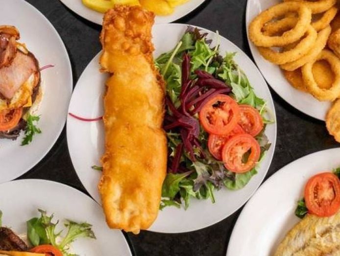 fish-and-chips-in-caroline-springs-taking-13-500-p-w-our-ref-v2051-3