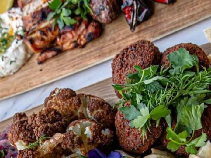 thriving-cafe-restaurant-in-prime-carlton-rathdowne-st-location-our-ref-v2095-1