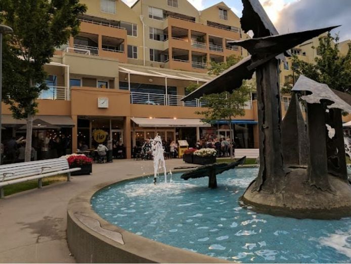 iconic-greek-restaurant-in-hobart-taking-approx-25-000-p-w-our-ref-t556-2