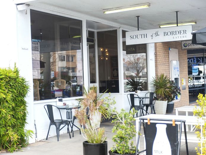 south-of-the-border-eatery-id-24-0