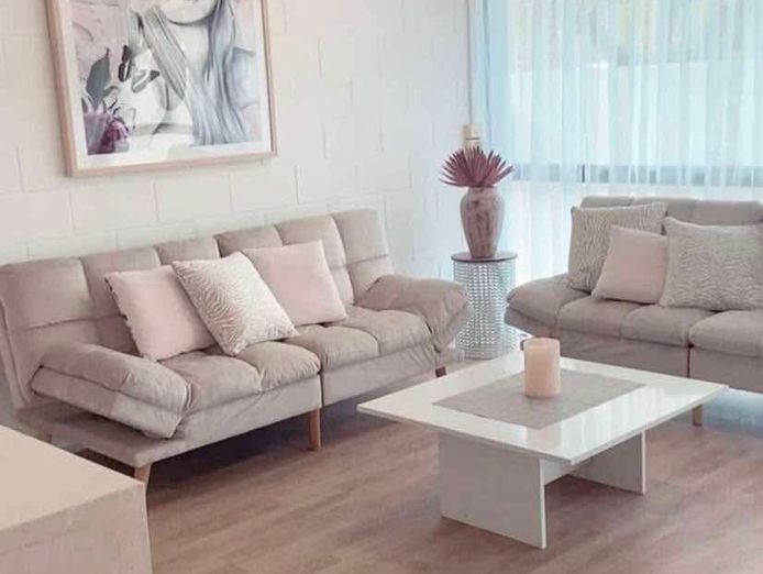cosmetic-clinic-fit-out-for-sale-1