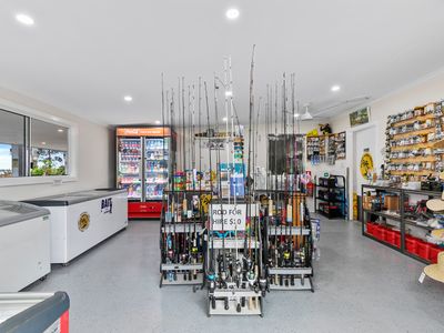 unique-business-opportunity-bribie-beach-shack-for-sale-6