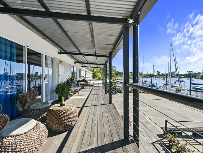 for-sale-mary-river-marina-restaurant-rv-park-accommodation-2