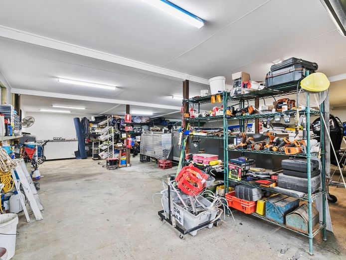 unique-business-opportunity-bribie-beach-shack-for-sale-8