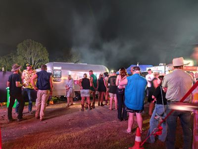 20k-month-250k-revenue-profitable-bbq-catering-food-truck-turnkey-operation-4