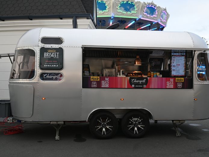 20k-month-250k-revenue-profitable-bbq-catering-food-truck-turnkey-operation-0