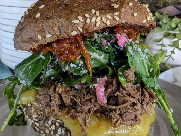 vibrant-popular-cafe-in-beachside-town-port-fairy-520k-turnover-5