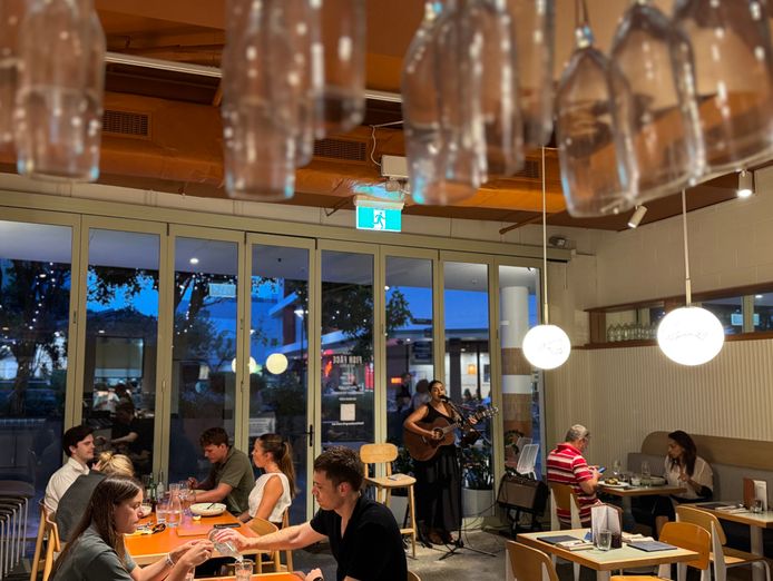 northern-beaches-restaurant-prime-location-balgowlah-5