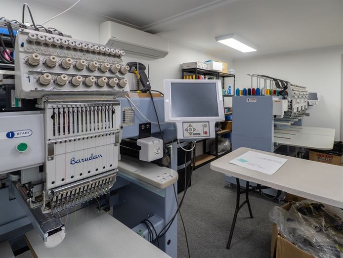 thriving-workwear-safety-equipment-embroidery-screen-printing-business-0