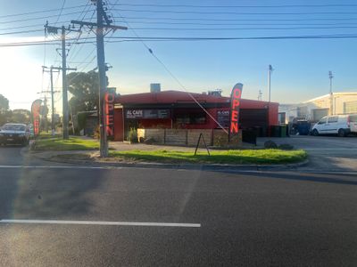 industrial-cafe-high-profit-low-outgoings-0
