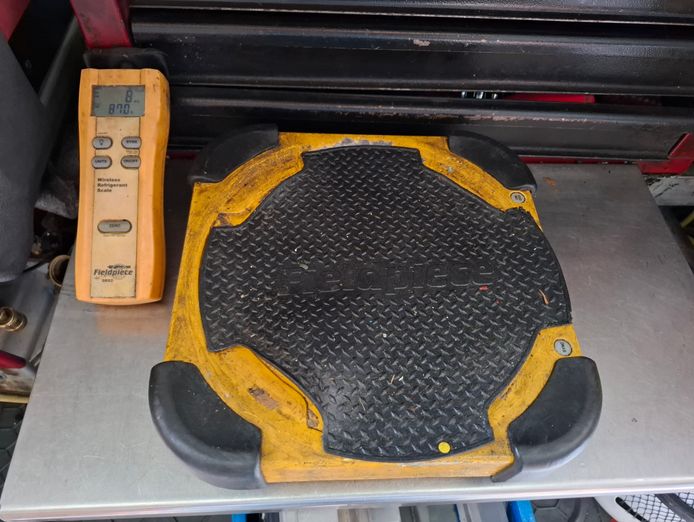 mobile-auto-air-conditioning-service-5