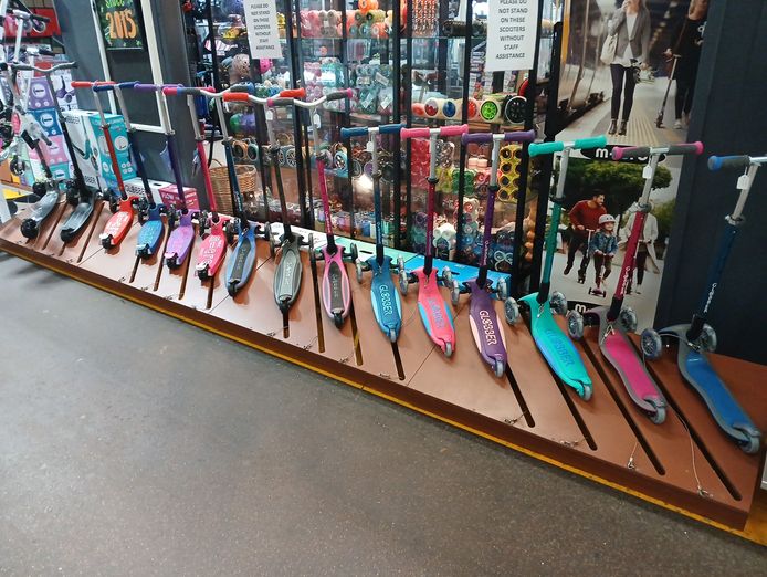 skate-scooter-sports-service-centre-store-for-sale-owners-retiring-5