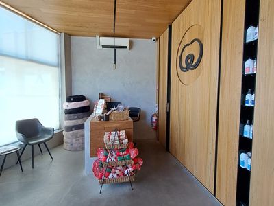 pet-grooming-salon-for-sale-2