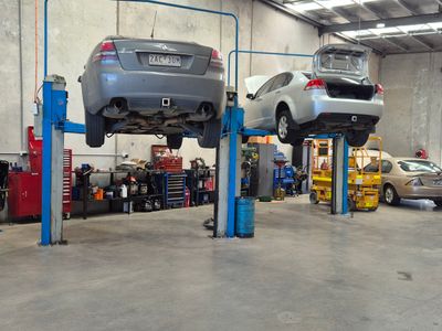 mechanical-repairs-specialised-automotive-service-centre-established-30-years-3