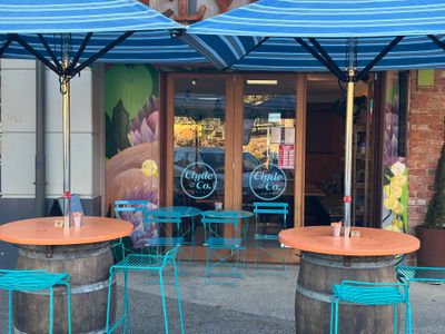cafe-in-beautiful-mount-compass-9